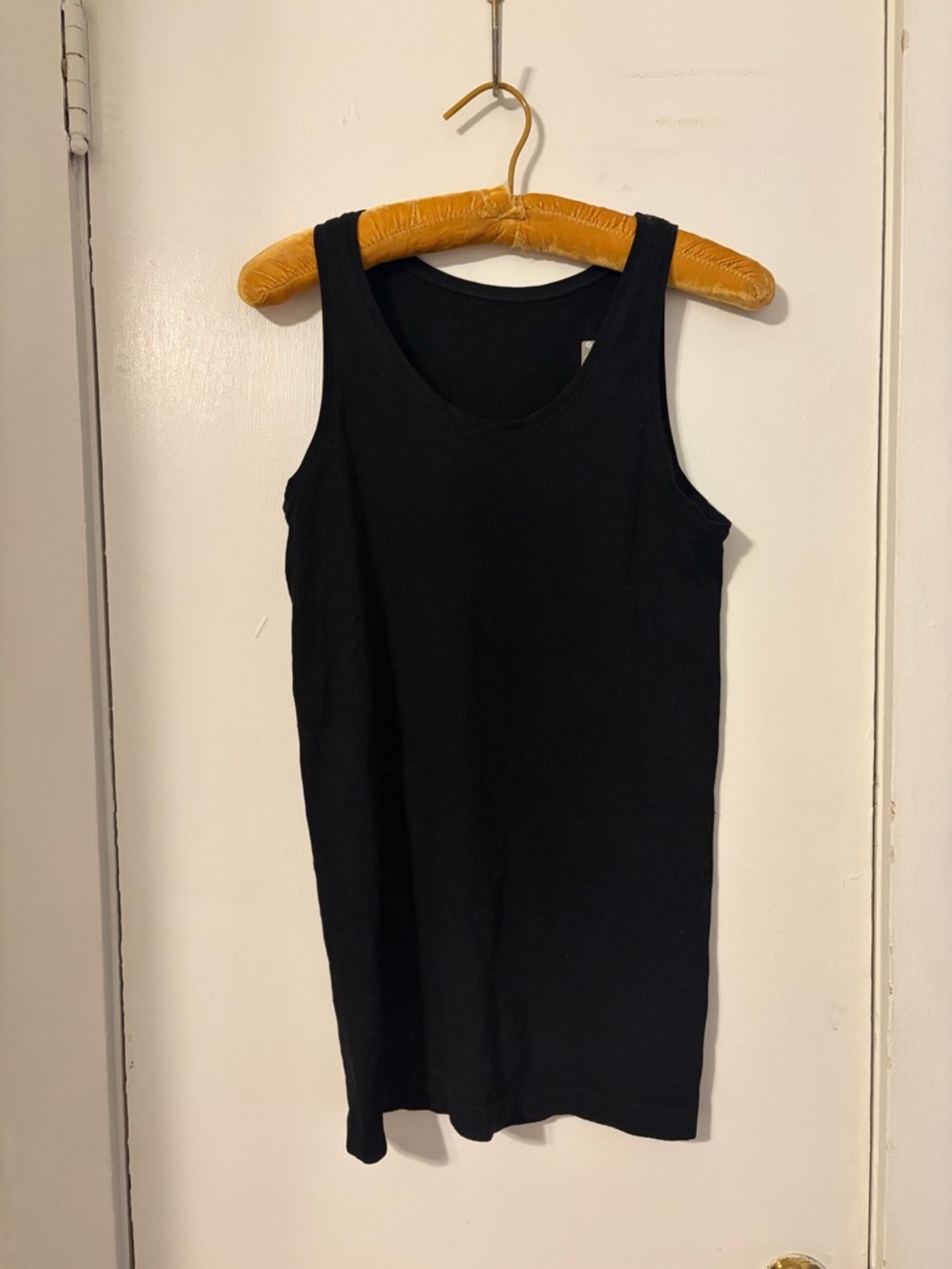 Athleta Black Scoop Neck Tank Top